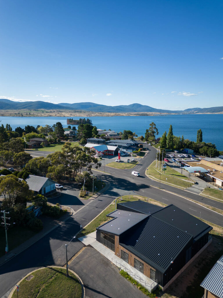 02 Jindabyne Library : built and fjcstudio 17