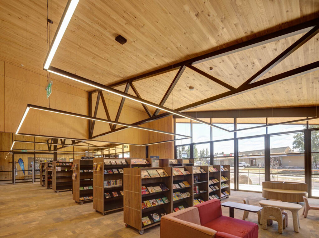 02 Jindabyne Library : built and fjcstudio 18