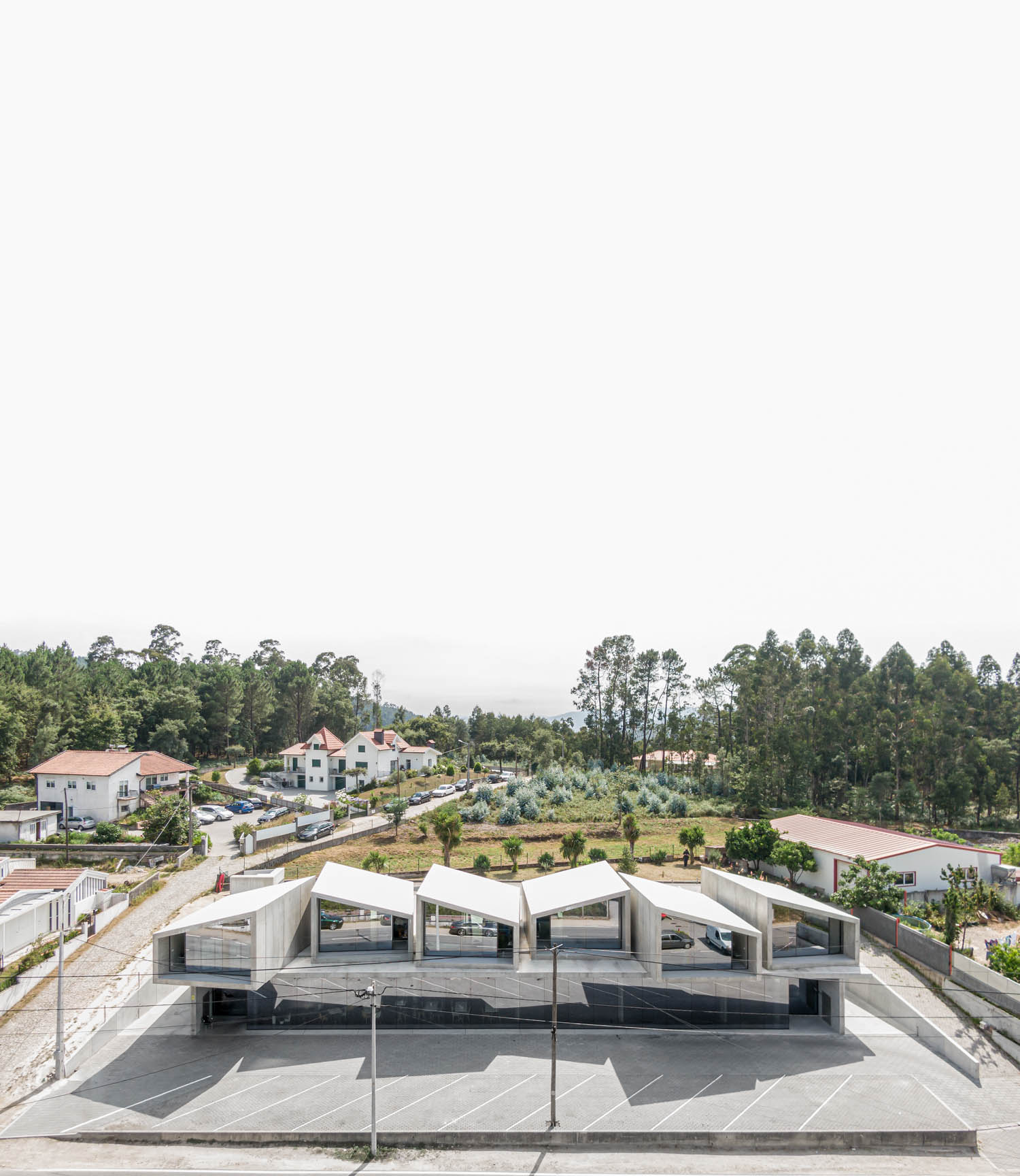 sun up Summary studio / Samuel Gonçalves / Prafab Housing / Vale de Cambra, Portugal Part 1